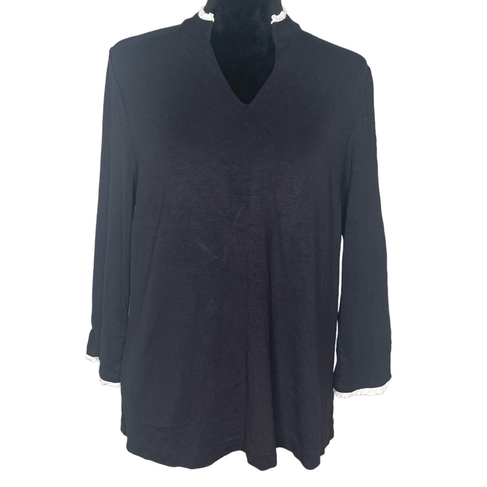 Crown & Ivy Black Top with White Trim LP